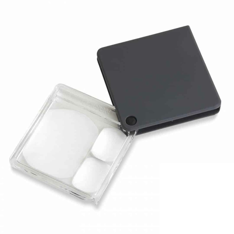 Magnifiers Carson | Magniflip Plus 2.5X/5X/7X Flip-Open Magnifier With Built-In Case